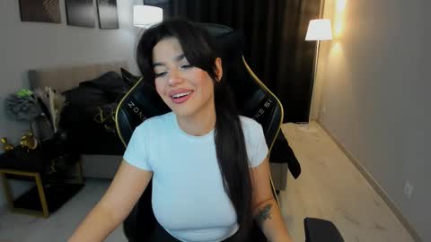 snowingwinter online show from 09-21-25, 07:26