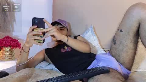 Snow online show from 11-12-25, 11:32