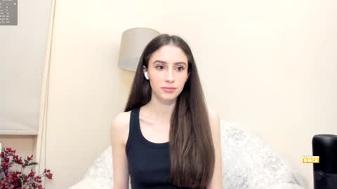 Snapshot of snowww_white chatting on 12-16-24, 02:49 Ann online show from 12-16-24, 02:49