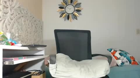 Snapshot of soalngets chatting on 12-13-24, 01:26 sol online show from 12-13-24, 01:26