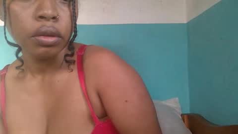 Snapshot of soayh89 chatting on 03-28-26, 04:34 soayh89 online show from 03-28-26, 04:34