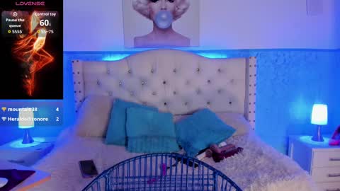 leidy online show from 10-02-25, 07:21