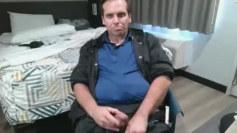 Snapshot of socaloc1337 chatting on 11-19-25, 04:51 socaloc1337 online show from 11-19-25, 04:51