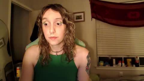 Lilytea online show from 11-17-25, 12:27