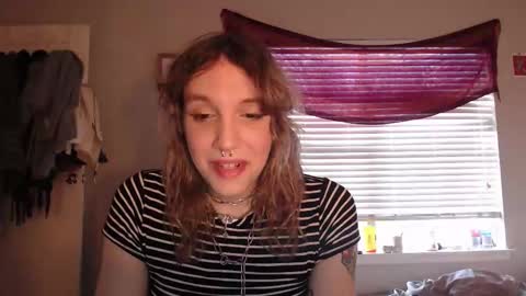 Lilytea online show from 12-02-25, 09:21