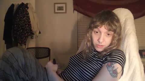 Lilytea online show from 12-14-25, 08:52