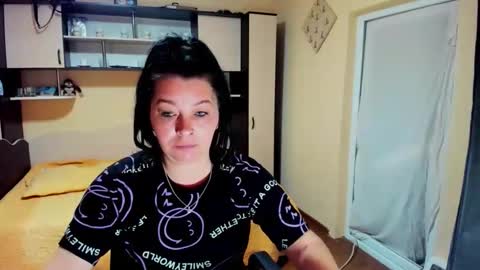 Snapshot of soffy_skye chatting on 05-11-26, 04:51 Soffy online show from 05-11-26, 04:51