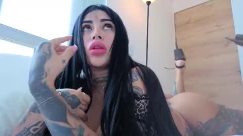 Snapshot of sofhia_cruz chatting on 11-01-25, 06:32 sofhia cruz online show from 11-01-25, 06:32