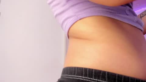 Snapshot of sofi_bakerrr chatting on 12-17-24, 05:47 Sofia online show from 12-17-24, 05:47