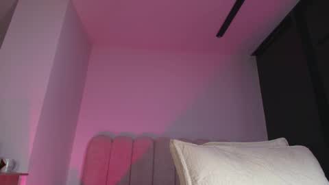 Sofia online show from 11-27-25, 11:56