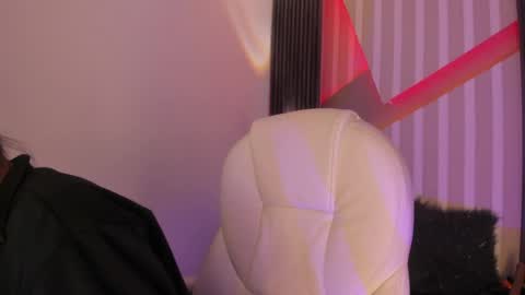 Snapshot of sofi_lassa_ chatting on 05-11-26, 01:55 SOFIA online show from 05-11-26, 01:55