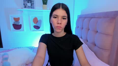 Snapshot of sofi_perezz chatting on 01-13-25, 03:12 sofi online show from 01-13-25, 03:12