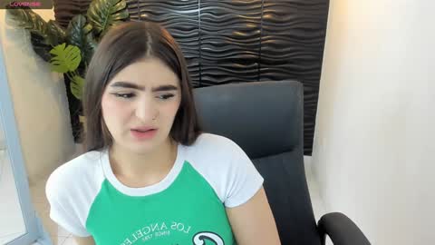 Skarlett online show from 01-11-25, 12:50