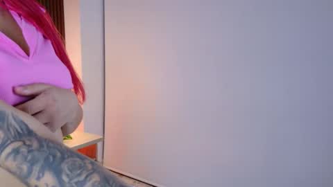 Snapshot of sofia_bgb chatting on 11-08-25, 12:11 Sofia Arteaga online show from 11-08-25, 12:11