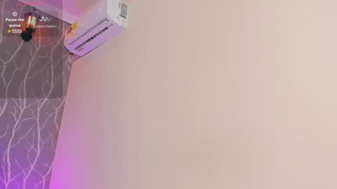 Snapshot of sofia_cleyton1 chatting on 01-31-25, 12:29 online show from 01-31-25, 12:29