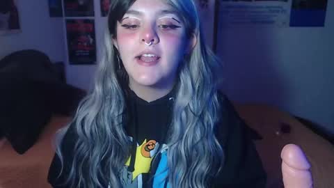 Sofi online show from 02-20-25, 04:03