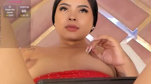 Snapshot of sofia_diiaz_ chatting on 12-05-24, 12:19 online show from 12-05-24, 12:19