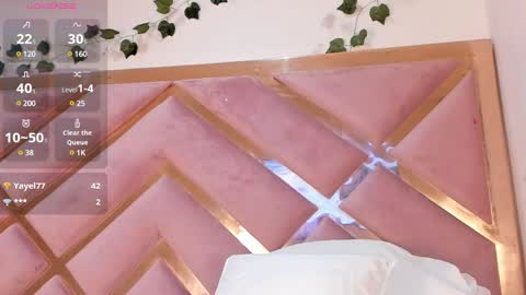 Snapshot of sofia_diiaz_ chatting on 02-06-25, 12:11 online show from 02-06-25, 12:11