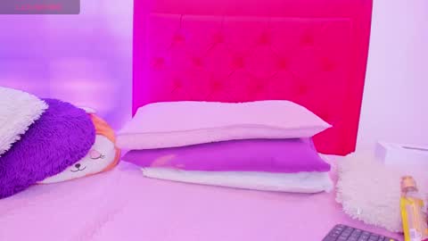 SOFIA online show from 02-27-25, 07:23