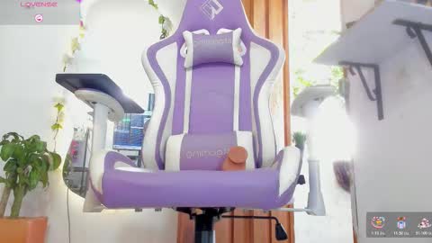 sofia online show from 12-21-25, 02:35