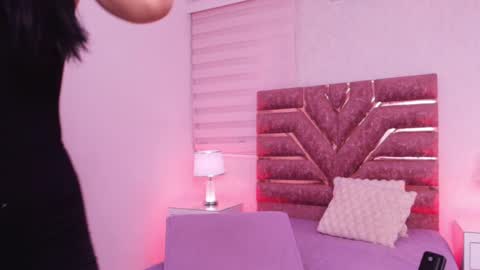 Snapshot of sofia_gomes_ chatting on 05-30-26, 11:51 sofia gomes online show from 05-30-26, 11:51