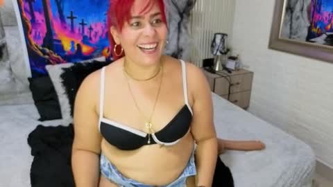 sofia gutierrez   online show from 10-28-25, 03:54