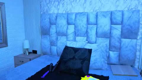 sofia gutierrez   online show from 12-19-25, 03:24