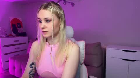 Sofia online show from 02-02-26, 03:38