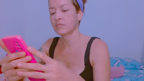 Sofia  online show from 01-16-25, 08:46