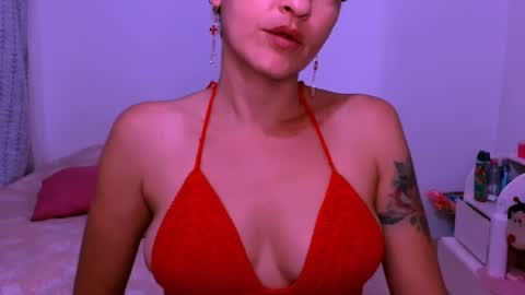 Sofia  online show from 02-10-25, 09:58