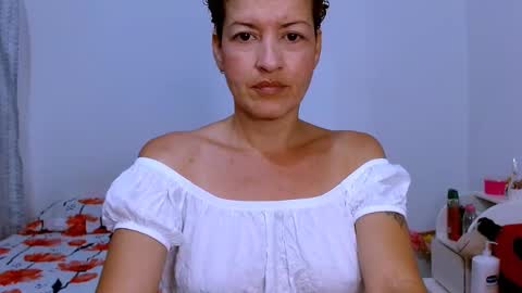 Sofia  online show from 02-17-25, 05:21