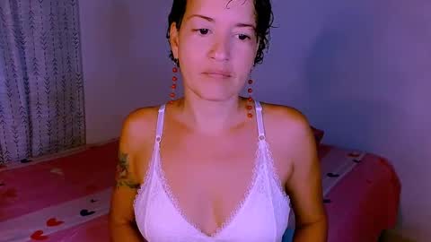 Sofia  online show from 09-24-25, 09:29