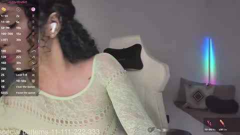 Snapshot of sofia_mendez01 chatting on 10-12-25, 10:58 SofiONLYFANS sofia storm  online show from 10-12-25, 10:58