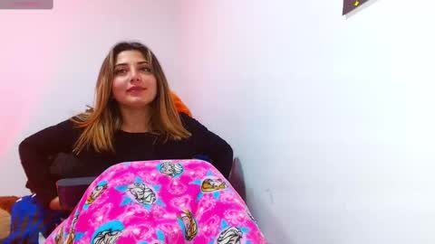 Snapshot of sofia_naughty18 chatting on 03-09-25, 05:33 Sofia Naughty18 online show from 03-09-25, 05:33