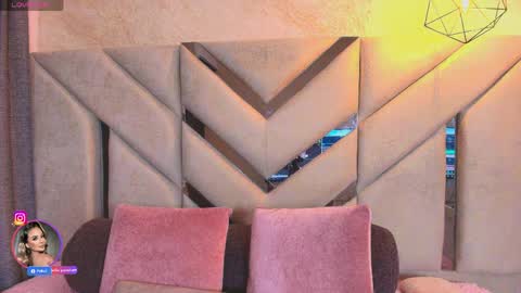   online show from 05-11-26, 07:00