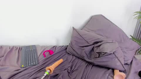 SOFIA online show from 02-23-25, 07:17