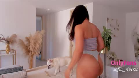 Snapshot of sofia_rivers_ chatting on 05-04-26, 08:38 sofia_rivers_ online show from 05-04-26, 08:38