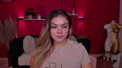 sofia_velvetx online show from 06-16-26, 01:25