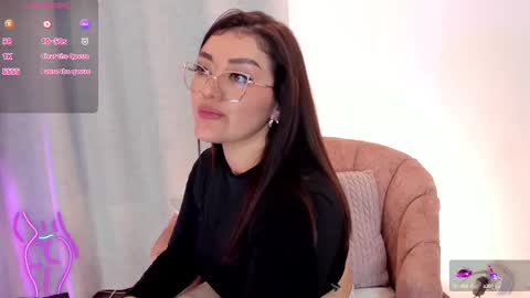 Snapshot of sofia_wilson_ chatting on 03-07-25, 06:11 Sofia Wilson online show from 03-07-25, 06:11