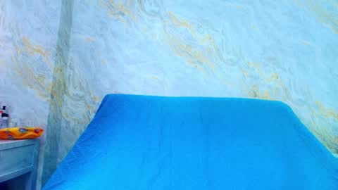 sofiaa_little online show from 12-02-25, 07:31