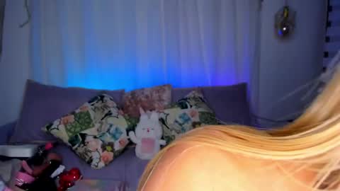 Snapshot of sofiaacortes chatting on 06-08-26, 01:28 Sofi cortes626 Ig online show from 06-08-26, 01:28