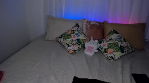 Snapshot of sofiaacortes chatting on 06-13-26, 08:01 Sofi cortes626 Ig online show from 06-13-26, 08:01