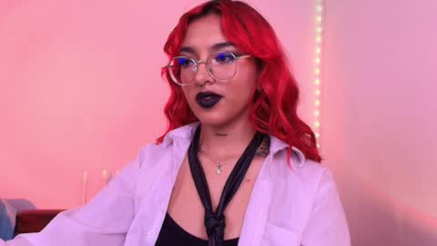 Snapshot of sofiaafoxx chatting on 01-24-25, 12:20 Sofia online show from 01-24-25, 12:20