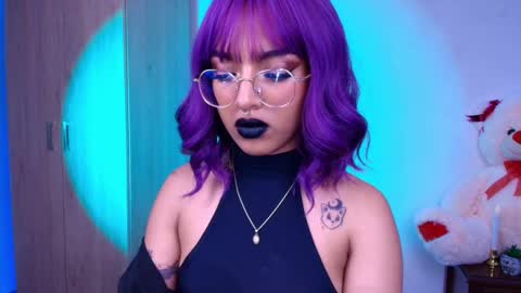 Snapshot of sofiaafoxx chatting on 02-22-25, 10:07 Sofia online show from 02-22-25, 10:07