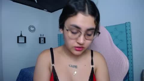 Sofia online show from 06-12-26, 11:20