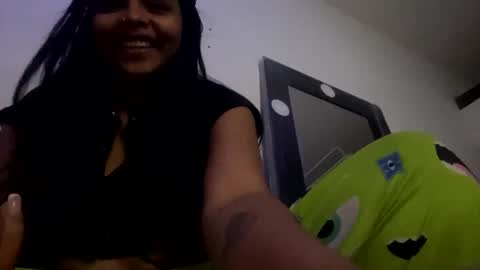 Danna Sofia online show from 01-21-25, 10:08