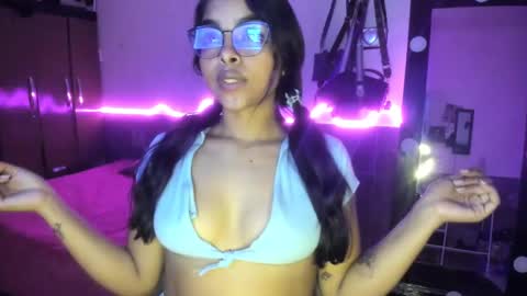 Danna Sofia online show from 03-04-25, 08:38