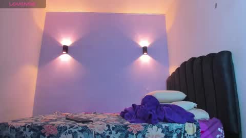 Sofia online show from 01-09-25, 04:41