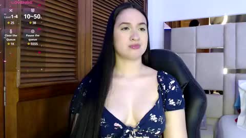 Snapshot of sofiaduque_26 chatting on 02-19-25, 08:10 sofiaduque_26 online show from 02-19-25, 08:10