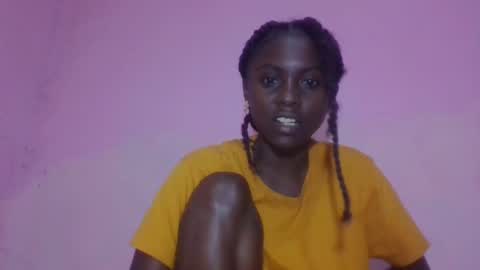 sofia online show from 04-26-26, 03:48